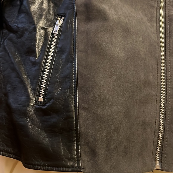 Cropped jacket - Picture 4 of 4